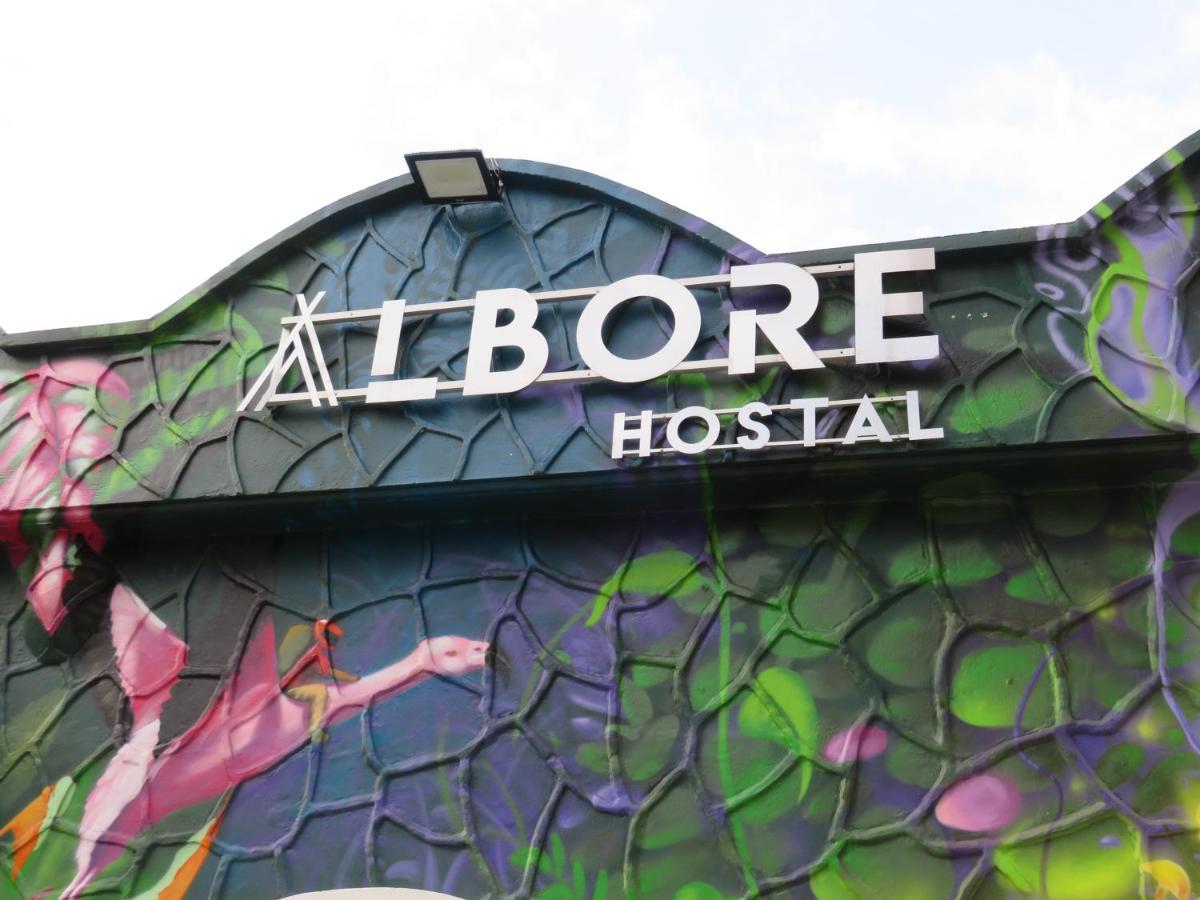 Albore Hostal Pereira Bagian luar foto