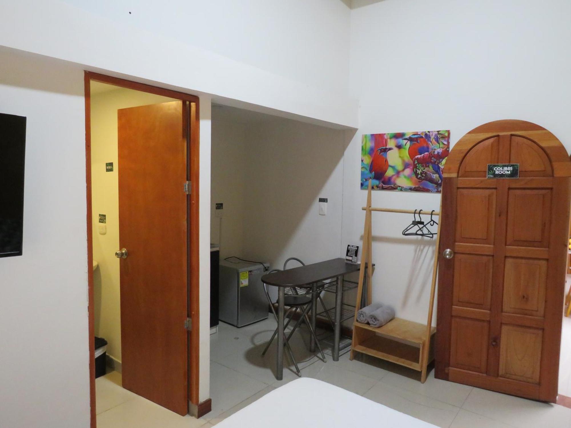 Albore Hostal Pereira Bagian luar foto
